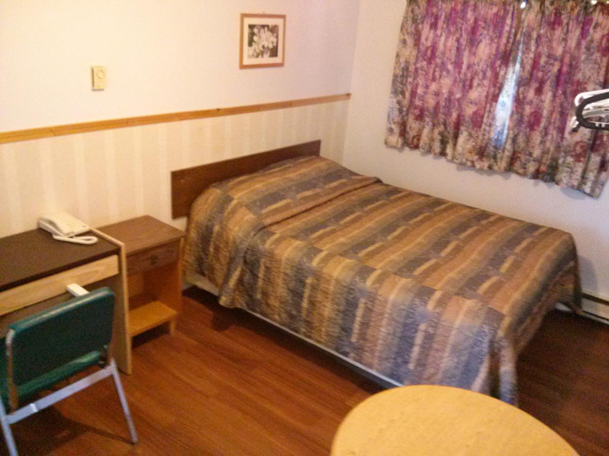 Moosomin Motel Exterior foto