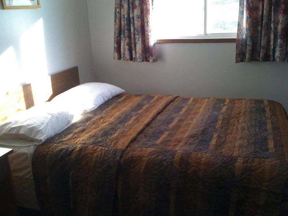 Moosomin Motel Exterior foto