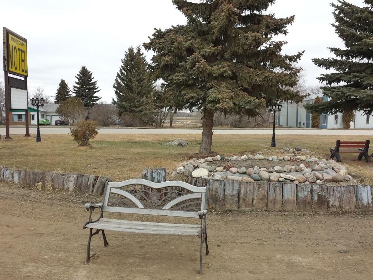 Moosomin Motel Exterior foto